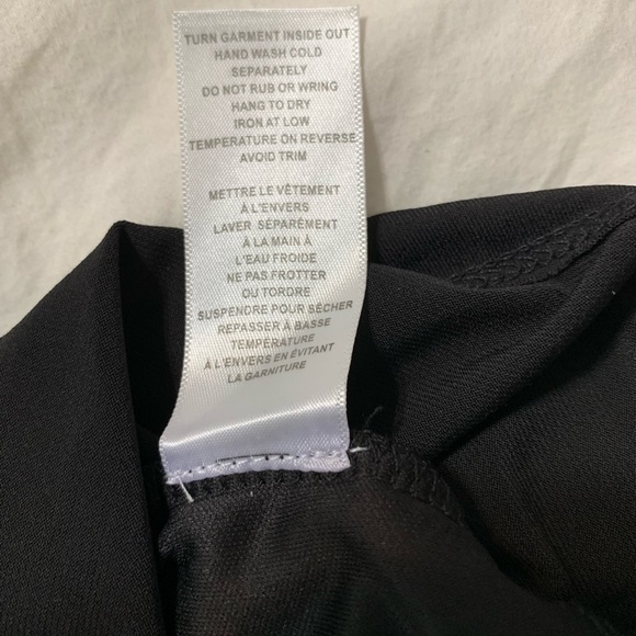 Black Wrap Style Dress, super sexy & flattering Size Medium, New With Tag - Picture 7 of 9